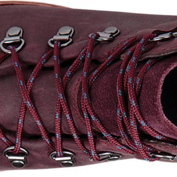 NEW Teva De La Vina Dos Alpine low ankle boot - Picture 4 of 8